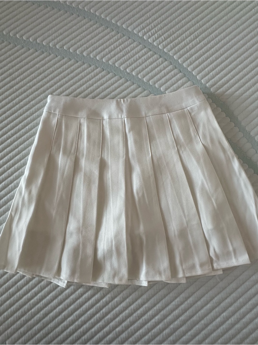 Pleated White Women's Skirt - Classic A-Line Tennis Style